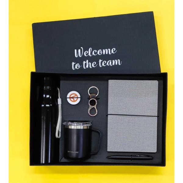 Ottaline Elegant Welcome Kit