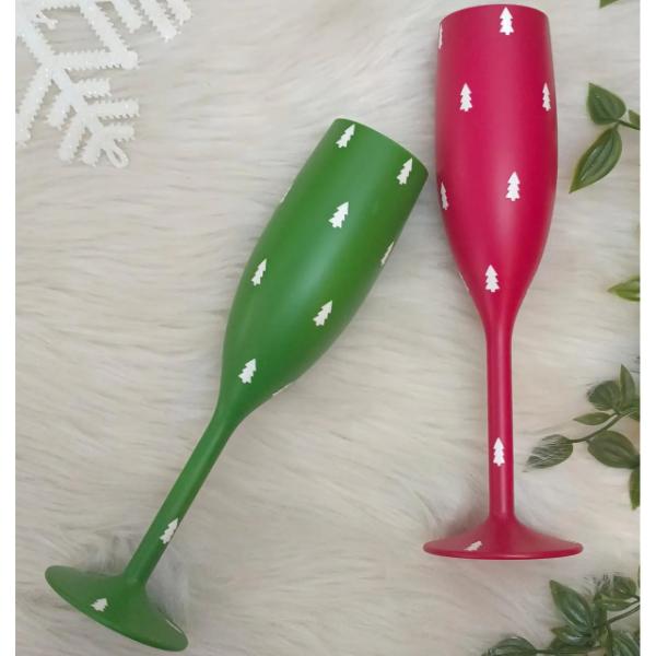 Green and Red Wine Glasses - Christmas Themed - Set of 2