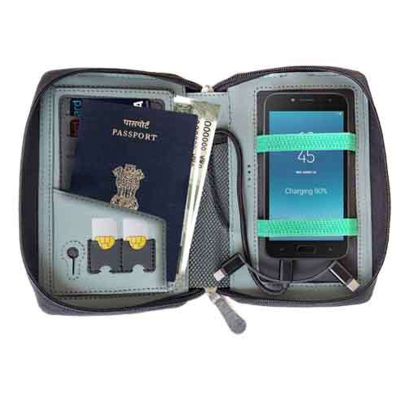 Quest 5k Passport Holder with 5000 mAh Powerbank