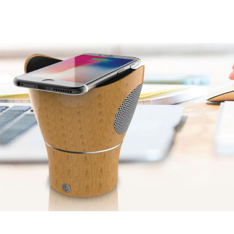 Wooden Wireless charger with speaker